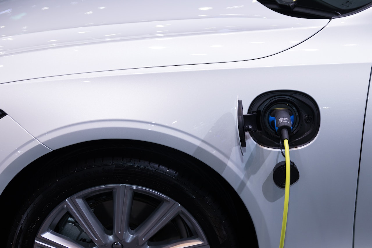 YCP Solidiance Releases Report on Electric Vehicle Adoption in Thailand